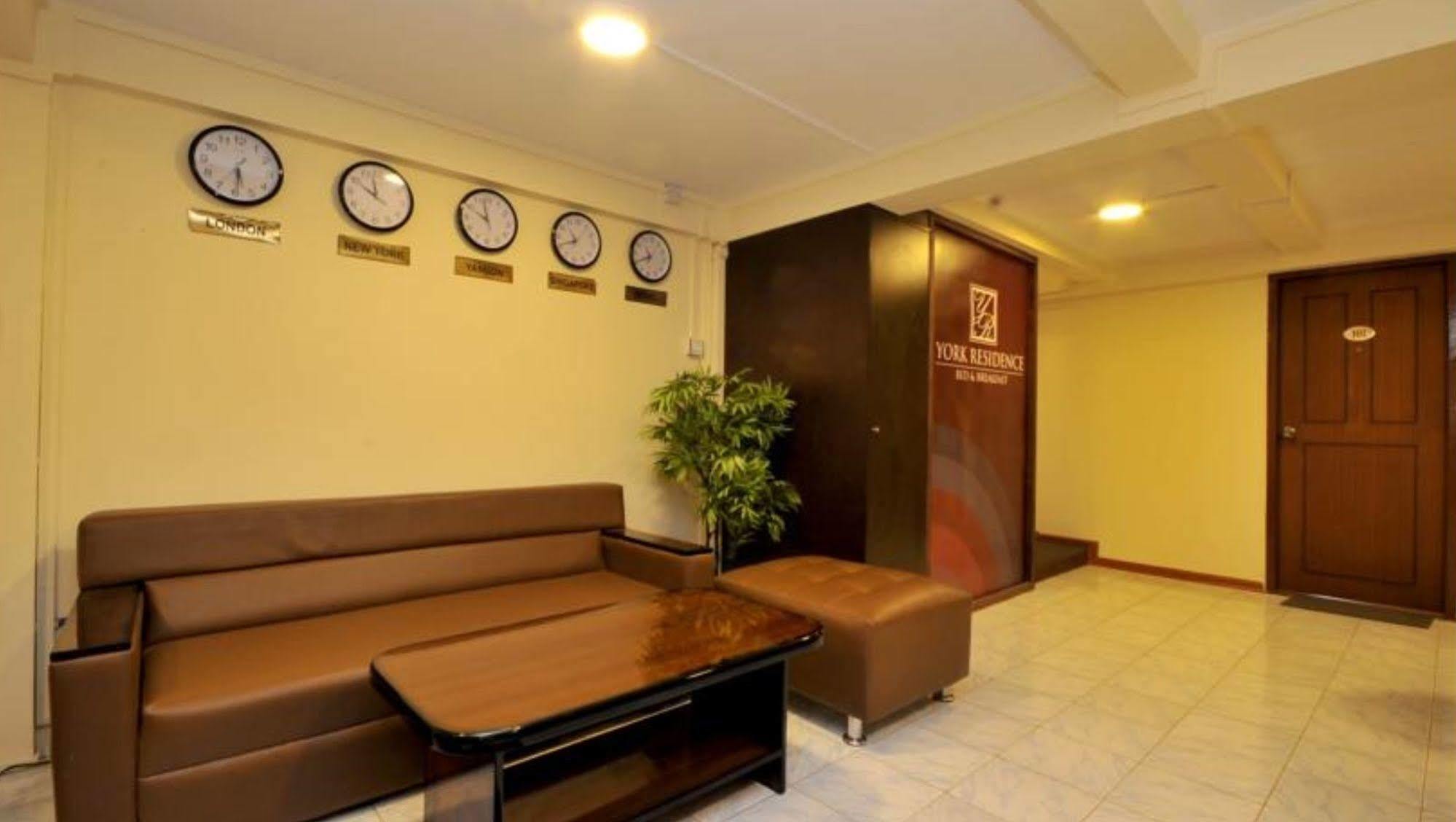 York Residence Yangon Exterior foto