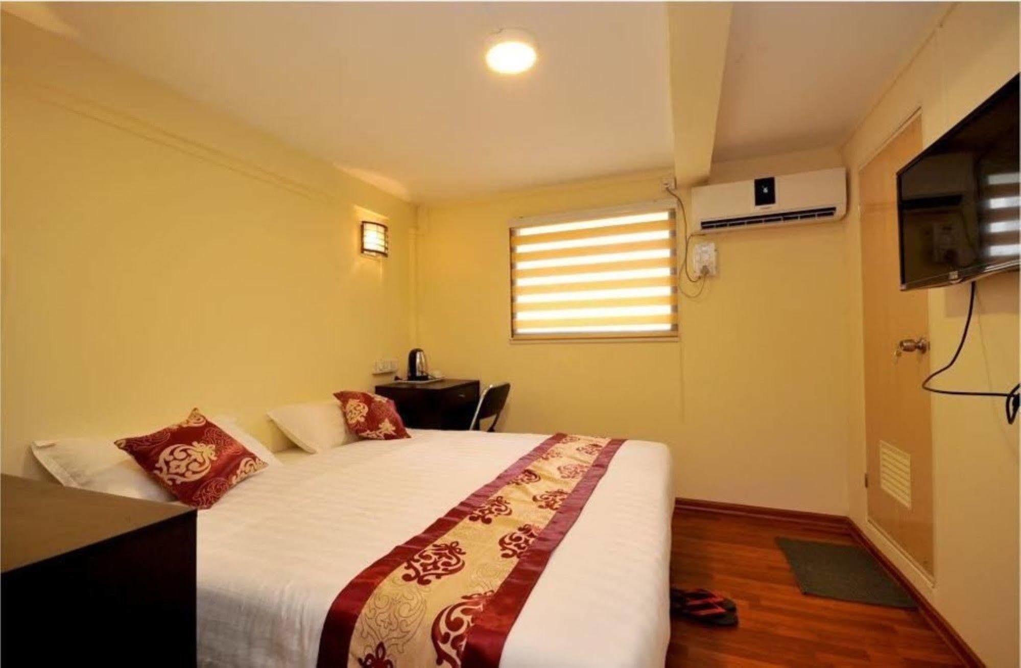 York Residence Yangon Exterior foto